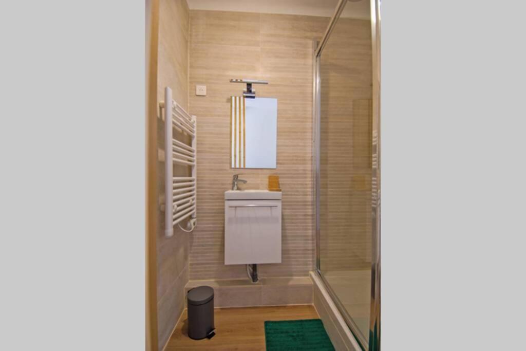 Climatise Gare Stcharles 4 Chambres Grand Balcon / Experience-Immo Марсилия Екстериор снимка